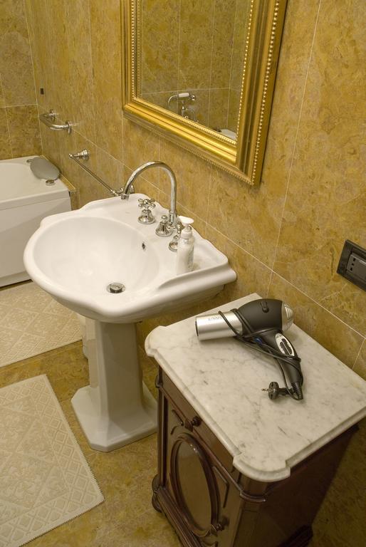Appartamento Ca' Cavalli Veneţia Cameră foto