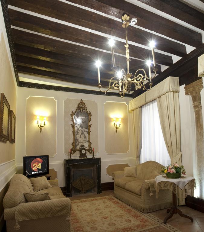 Appartamento Ca' Cavalli Veneţia Cameră foto